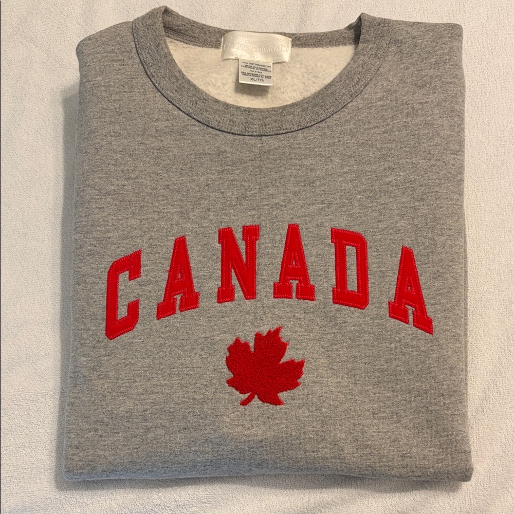 Gray Canada Crewneck Sweatshirt with Red Appliqué
